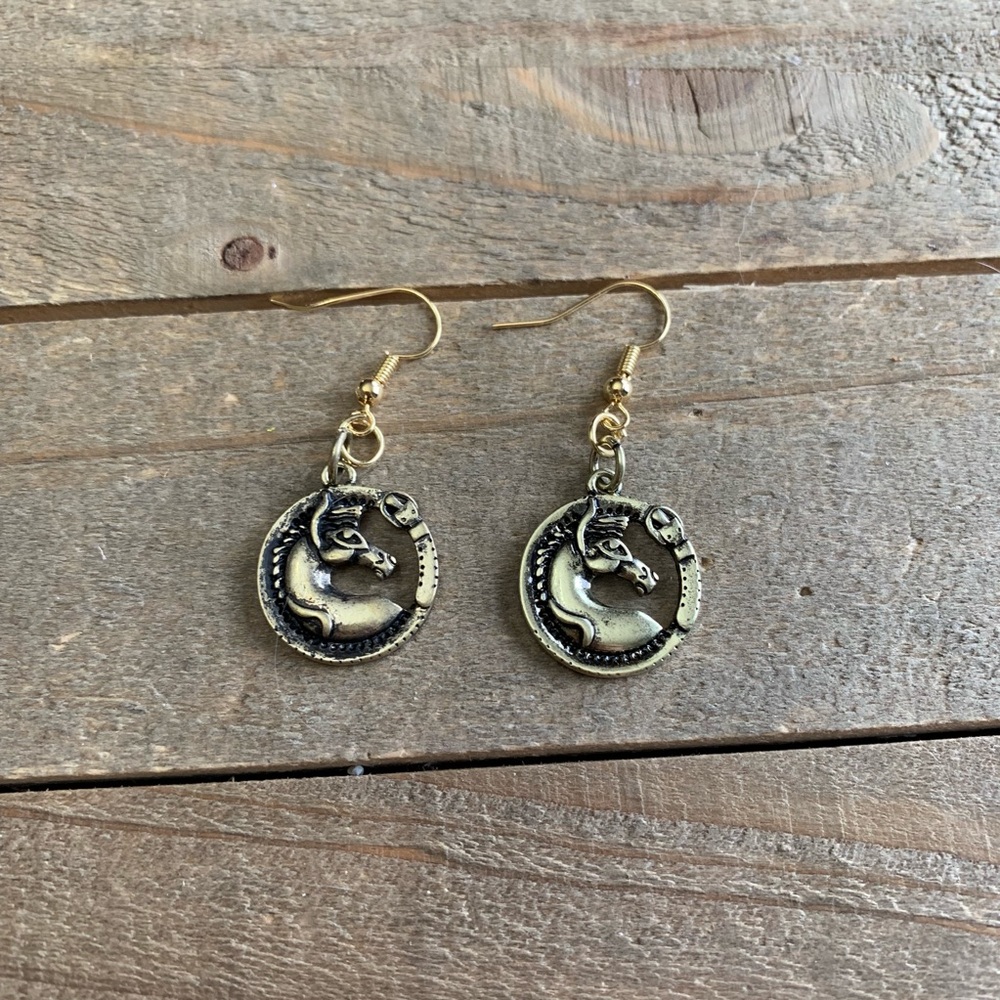 3 for $25 Handmade Gold Horse Earrings - Picture 1 of 1